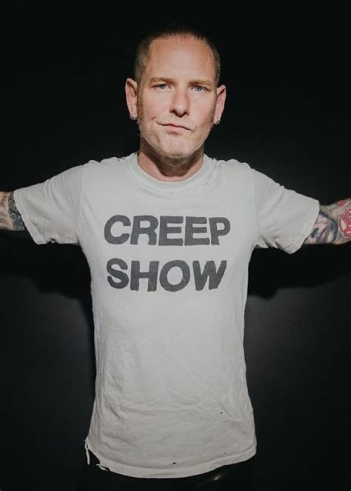 Corey Taylor Height, Weight, Age, Family, Facts, Spouse, Biography ·